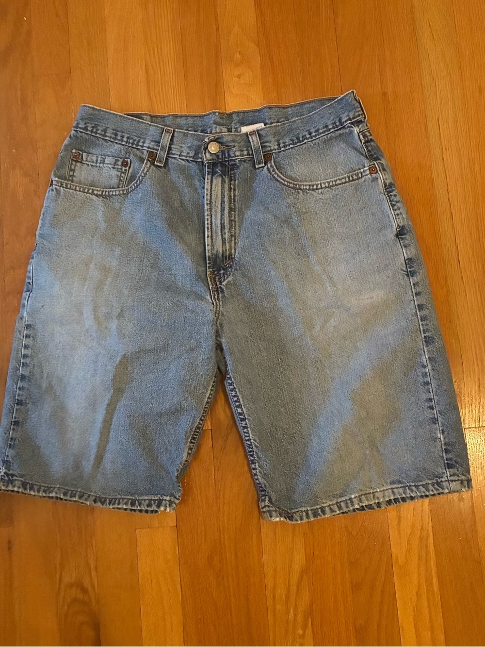 Levi’s Classic Men’s Denim Shorts - Light Blue waist 34